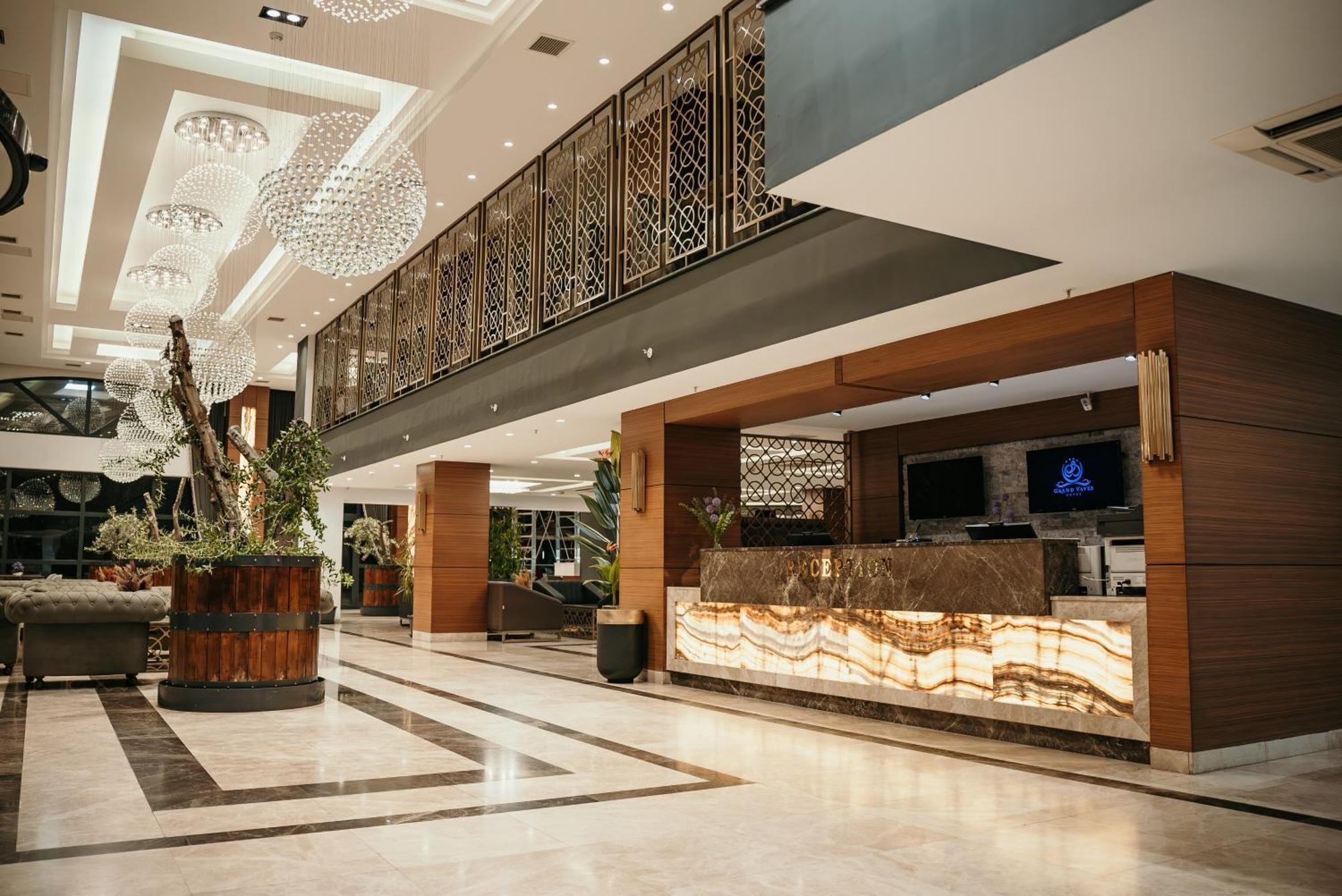 Grand Vaves Hotel Trabzon Exterior foto